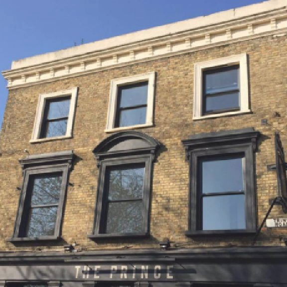 What Should Installers Look for in a Reliable Window and Door Supplier?
